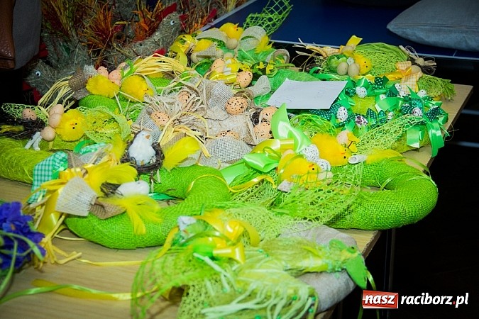 Zdjęcie w galerii na portalu naszraciborz.pl: Kiermasz świąteczny w MOK Krzanowice wiadomości z regionu