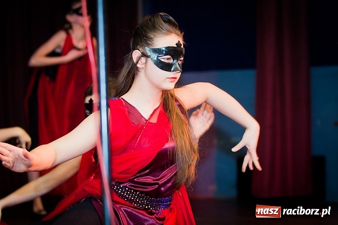 Zdjęcie w galerii na portalu naszraciborz.pl: Kiermasz świąteczny w MOK Krzanowice wiadomości z regionu