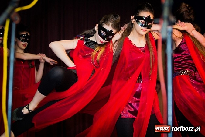 Zdjęcie w galerii na portalu naszraciborz.pl: Kiermasz świąteczny w MOK Krzanowice wiadomości z regionu