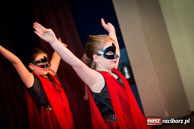 Zdjęcie w galerii na portalu naszraciborz.pl: Kiermasz świąteczny w MOK Krzanowice wiadomości z regionu