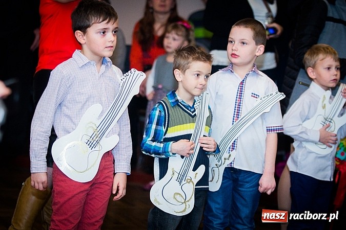 Zdjęcie w galerii na portalu naszraciborz.pl: Kiermasz świąteczny w MOK Krzanowice wiadomości z regionu