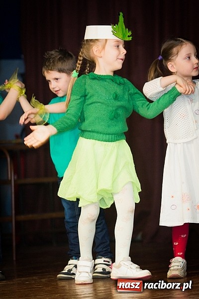 Zdjęcie w galerii na portalu naszraciborz.pl: Kiermasz świąteczny w MOK Krzanowice wiadomości z regionu