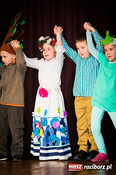 Zdjęcie w galerii na portalu naszraciborz.pl: Kiermasz świąteczny w MOK Krzanowice wiadomości z regionu