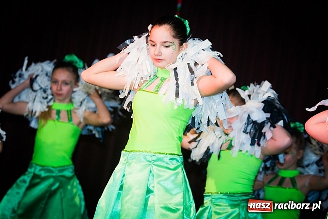 Zdjęcie w galerii na portalu naszraciborz.pl: Kiermasz świąteczny w MOK Krzanowice wiadomości z regionu