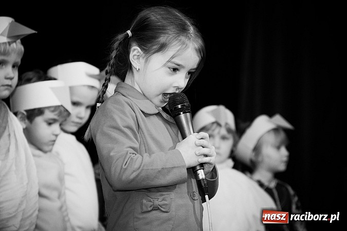 Zdjęcie w galerii na portalu naszraciborz.pl: Kiermasz świąteczny w MOK Krzanowice wiadomości z regionu