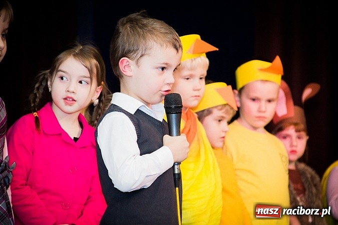 Zdjęcie w galerii na portalu naszraciborz.pl: Kiermasz świąteczny w MOK Krzanowice wiadomości z regionu