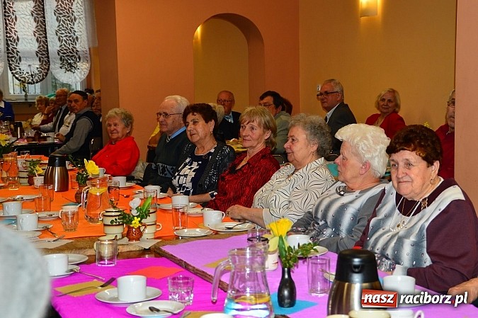 Zdjęcie w galerii na portalu naszraciborz.pl: Koło emerytów z Nędzy zaprosiło na Dzień Kobiet i Mężczyzn wiadomości z regionu