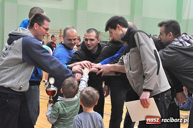 Zdjęcie w galerii na portalu naszraciborz.pl: Turniej zakładów pracy za nami. W finale Rafako lepsze od SGL wiadomości z regionu
