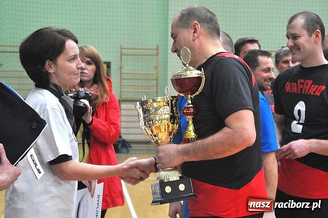 Zdjęcie w galerii na portalu naszraciborz.pl: Turniej zakładów pracy za nami. W finale Rafako lepsze od SGL wiadomości z regionu