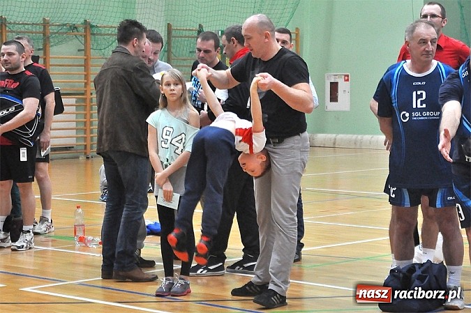 Zdjęcie w galerii na portalu naszraciborz.pl: Turniej zakładów pracy za nami. W finale Rafako lepsze od SGL wiadomości z regionu
