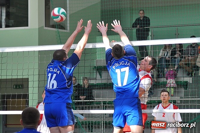 Zdjęcie w galerii na portalu naszraciborz.pl: Turniej zakładów pracy za nami. W finale Rafako lepsze od SGL wiadomości z regionu