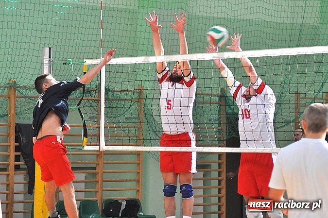 Zdjęcie w galerii na portalu naszraciborz.pl: Turniej zakładów pracy za nami. W finale Rafako lepsze od SGL wiadomości z regionu