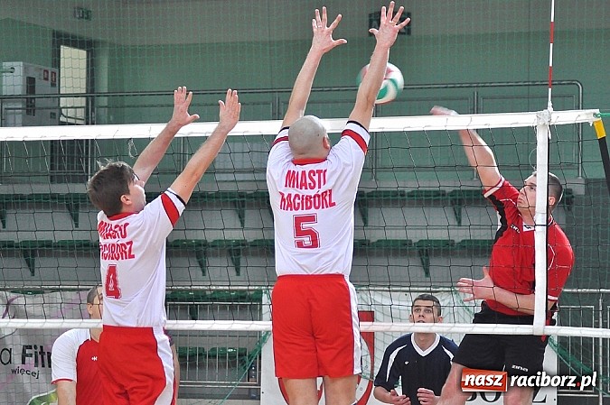 Zdjęcie w galerii na portalu naszraciborz.pl: Turniej zakładów pracy za nami. W finale Rafako lepsze od SGL wiadomości z regionu