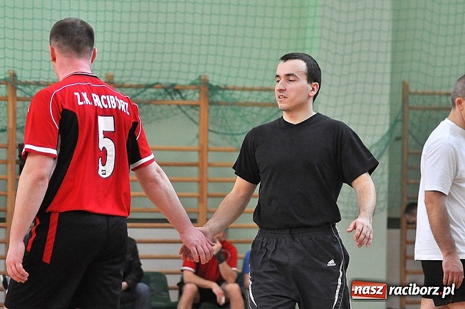 Zdjęcie w galerii na portalu naszraciborz.pl: Turniej zakładów pracy za nami. W finale Rafako lepsze od SGL wiadomości z regionu