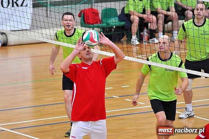 Zdjęcie w galerii na portalu naszraciborz.pl: Turniej zakładów pracy za nami. W finale Rafako lepsze od SGL wiadomości z regionu