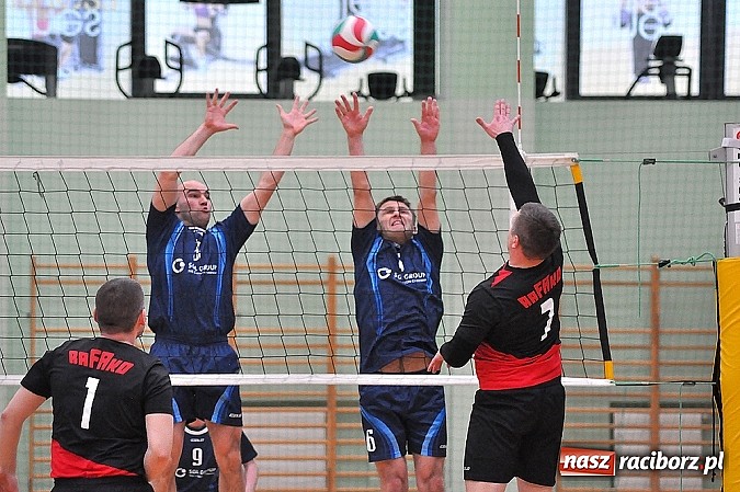 Zdjęcie w galerii na portalu naszraciborz.pl: Turniej zakładów pracy za nami. W finale Rafako lepsze od SGL wiadomości z regionu