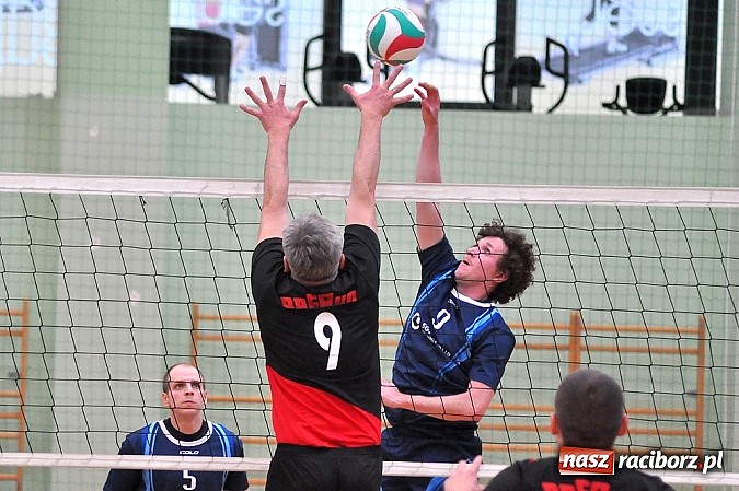 Zdjęcie w galerii na portalu naszraciborz.pl: Turniej zakładów pracy za nami. W finale Rafako lepsze od SGL wiadomości z regionu