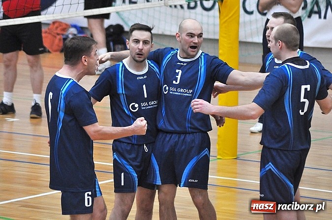 Zdjęcie w galerii na portalu naszraciborz.pl: Turniej zakładów pracy za nami. W finale Rafako lepsze od SGL wiadomości z regionu