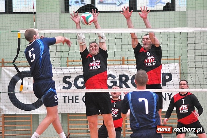Zdjęcie w galerii na portalu naszraciborz.pl: Turniej zakładów pracy za nami. W finale Rafako lepsze od SGL wiadomości z regionu