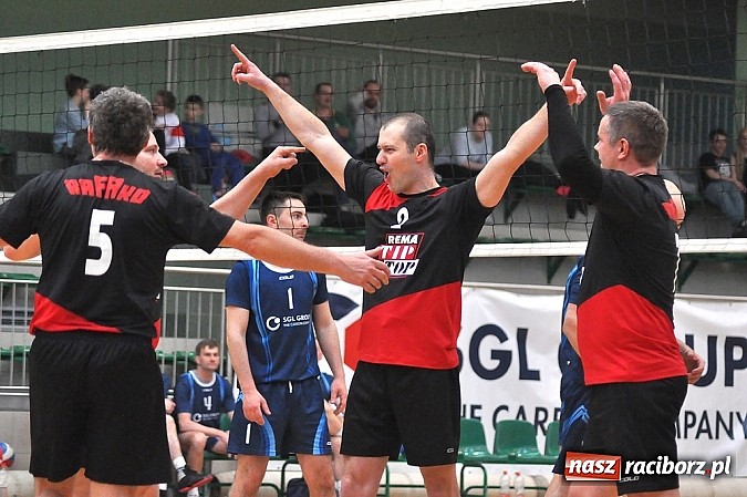 Zdjęcie w galerii na portalu naszraciborz.pl: Turniej zakładów pracy za nami. W finale Rafako lepsze od SGL wiadomości z regionu