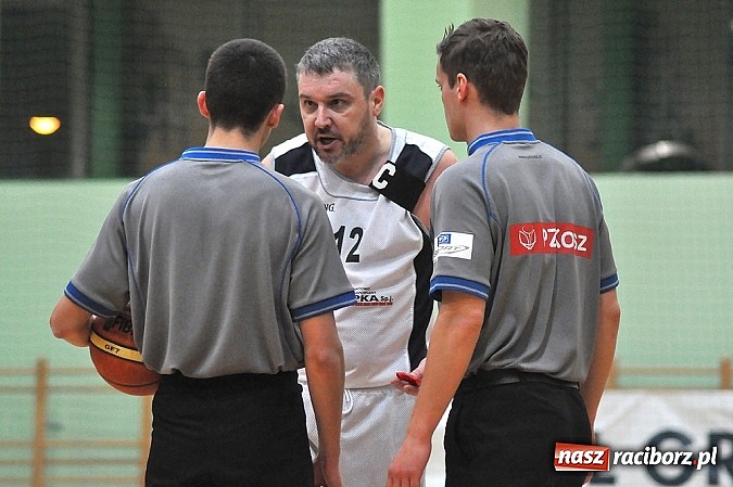 Zdjęcie w galerii na portalu naszraciborz.pl: Koszykówka: Minimalna przegrana Ofensywy wiadomości z regionu