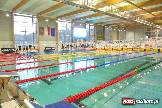 Zdjęcie w galerii na portalu naszraciborz.pl: Pływanie: sześć medali Oli Tomali wiadomości z regionu