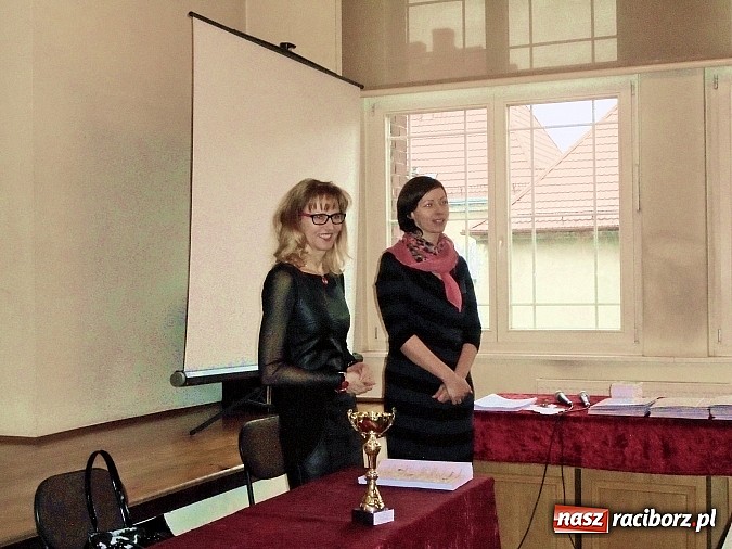 Zdjęcie w galerii na portalu naszraciborz.pl: Matematyka na 5 w Gimnazjum nr 5. SP 13 najlepsza! wiadomości z regionu