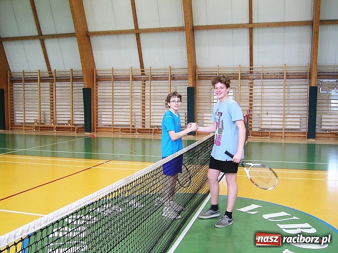 Zdjęcie w galerii na portalu naszraciborz.pl: Rozgrywki tenisa z okazji Dnia Kobiet  wiadomości z regionu