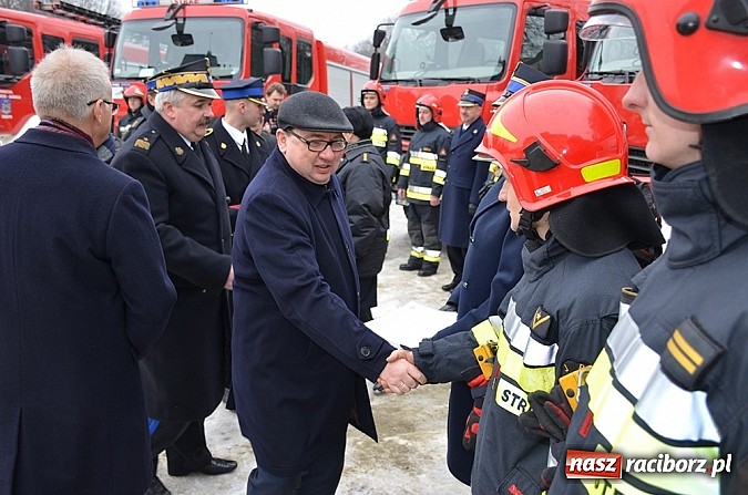 Zdjęcie w galerii na portalu naszraciborz.pl: Straż pożarna ma nowe wozy wiadomości z regionu