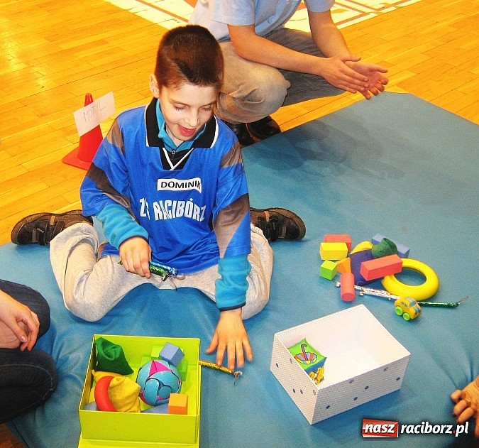 Zdjęcie w galerii na portalu naszraciborz.pl: Uczniowie Zespołu Szkół Specjalnych w Raciborzu na XV Dniu Treningowym MATP w Zabrzu  wiadomości z regionu