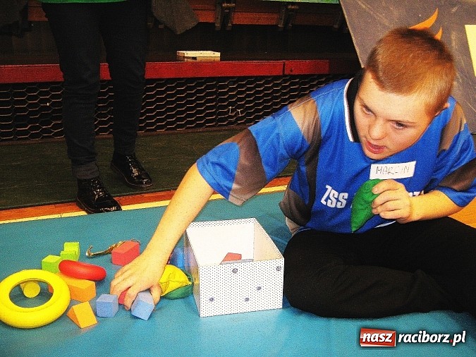 Zdjęcie w galerii na portalu naszraciborz.pl: Uczniowie Zespołu Szkół Specjalnych w Raciborzu na XV Dniu Treningowym MATP w Zabrzu  wiadomości z regionu