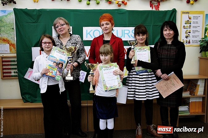 Zdjęcie w galerii na portalu naszraciborz.pl: Trzecioklasiści zmierzyli się z matematyką  wiadomości z regionu