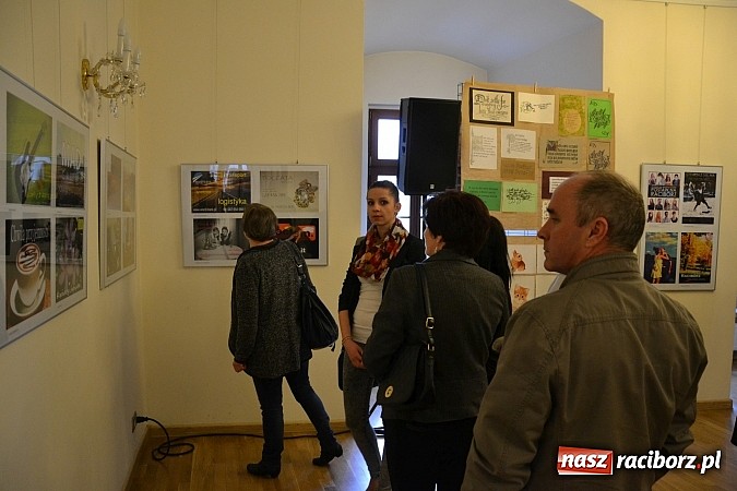 Zdjęcie w galerii na portalu naszraciborz.pl: -70% od ceny regulowanej - wernisaż ZSE na zamku wiadomości z regionu