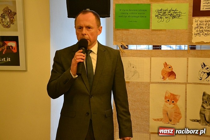 Zdjęcie w galerii na portalu naszraciborz.pl: -70% od ceny regulowanej - wernisaż ZSE na zamku wiadomości z regionu