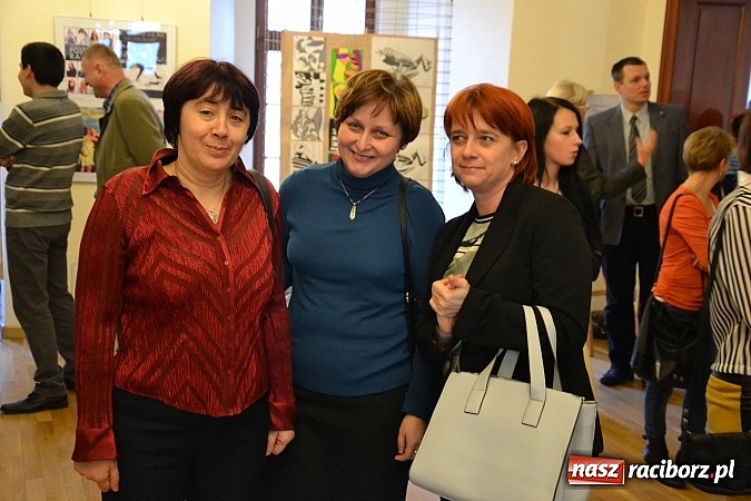Zdjęcie w galerii na portalu naszraciborz.pl: -70% od ceny regulowanej - wernisaż ZSE na zamku wiadomości z regionu