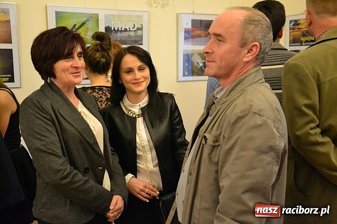 Zdjęcie w galerii na portalu naszraciborz.pl: -70% od ceny regulowanej - wernisaż ZSE na zamku wiadomości z regionu