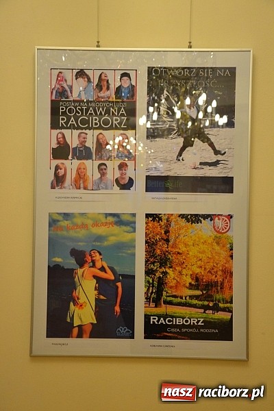 Zdjęcie w galerii na portalu naszraciborz.pl: -70% od ceny regulowanej - wernisaż ZSE na zamku wiadomości z regionu