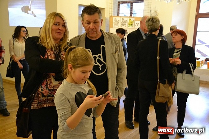 Zdjęcie w galerii na portalu naszraciborz.pl: -70% od ceny regulowanej - wernisaż ZSE na zamku wiadomości z regionu
