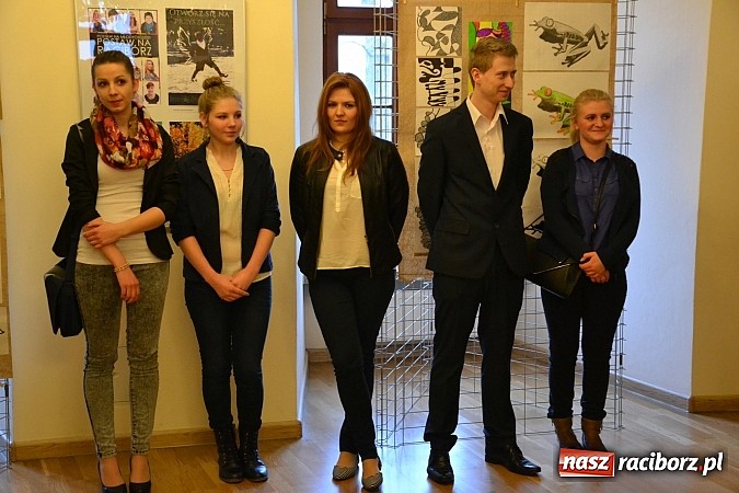 Zdjęcie w galerii na portalu naszraciborz.pl: -70% od ceny regulowanej - wernisaż ZSE na zamku wiadomości z regionu