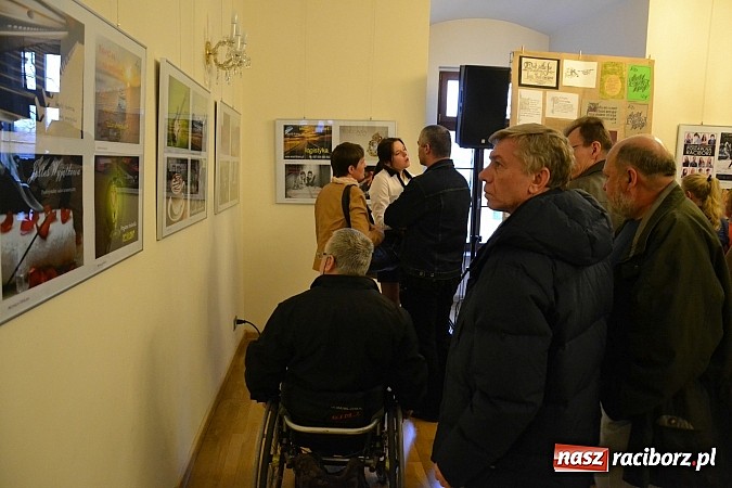 Zdjęcie w galerii na portalu naszraciborz.pl: -70% od ceny regulowanej - wernisaż ZSE na zamku wiadomości z regionu