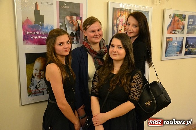 Zdjęcie w galerii na portalu naszraciborz.pl: -70% od ceny regulowanej - wernisaż ZSE na zamku wiadomości z regionu
