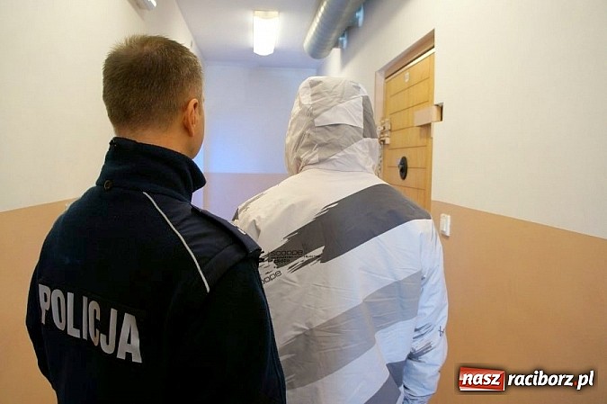 Zdjęcie w galerii na portalu naszraciborz.pl: Zatrzymani trzej sprawcy rozboju wiadomości z regionu