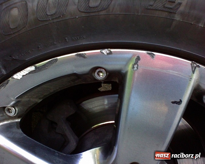 Zdjęcie w galerii na portalu naszraciborz.pl: Krzywa felga? Zgłoś się do SRC Serwis wiadomości z regionu