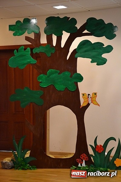 Zdjęcie w galerii na portalu naszraciborz.pl: Rodzina Zastępcza - zagrożenia, wsparcie, satysfakcja - konferencja na zamku wiadomości z regionu