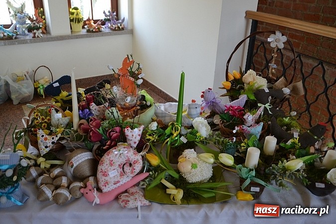 Zdjęcie w galerii na portalu naszraciborz.pl: Rodzina Zastępcza - zagrożenia, wsparcie, satysfakcja - konferencja na zamku wiadomości z regionu