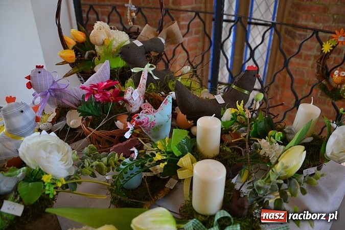 Zdjęcie w galerii na portalu naszraciborz.pl: Rodzina Zastępcza - zagrożenia, wsparcie, satysfakcja - konferencja na zamku wiadomości z regionu