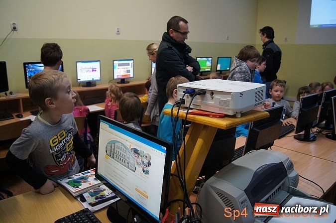 Zdjęcie w galerii na portalu naszraciborz.pl: Smakowity dzień otwarty w SP 4 wiadomości z regionu