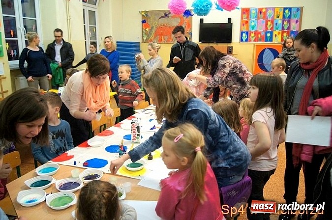 Zdjęcie w galerii na portalu naszraciborz.pl: Smakowity dzień otwarty w SP 4 wiadomości z regionu