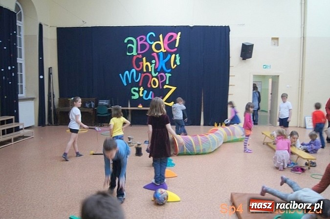 Zdjęcie w galerii na portalu naszraciborz.pl: Smakowity dzień otwarty w SP 4 wiadomości z regionu