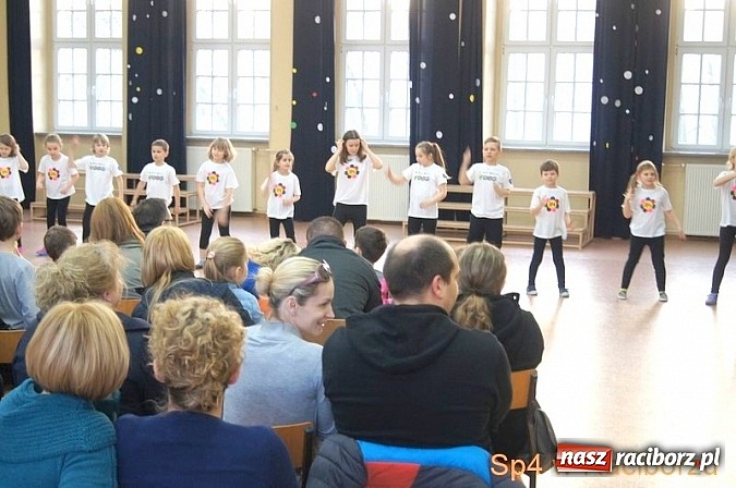 Zdjęcie w galerii na portalu naszraciborz.pl: Smakowity dzień otwarty w SP 4 wiadomości z regionu